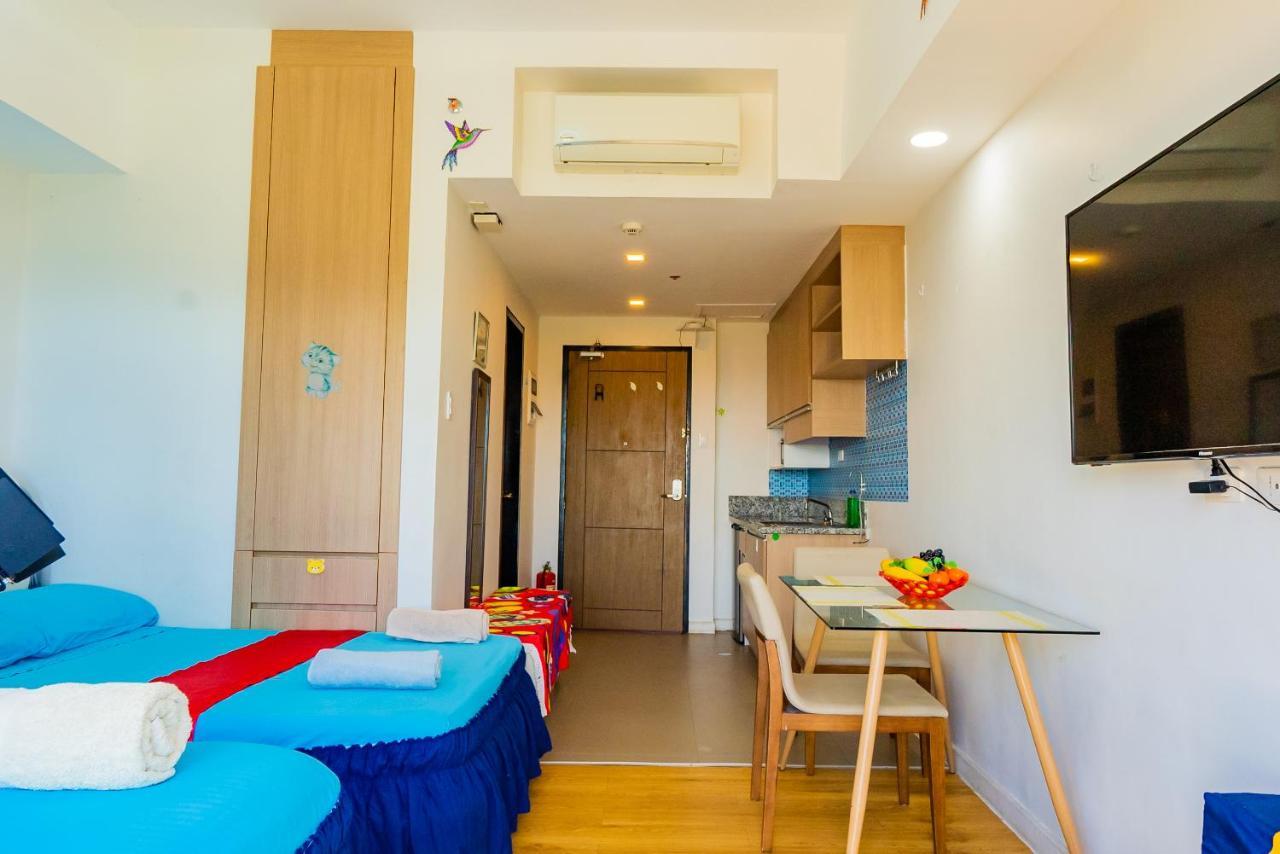 Oceanfront At Arterra, Fast Wifi, Nflix, Kitchen - H Or L Villa Đảo Mactan Ngoại thất bức ảnh